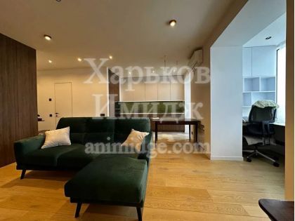 Продам 3-х комнатную квартиру на 8 этаже 9 этажного дома новострой Жилой Комплекс  Мира 4 район ХТЗ