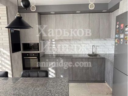 Продам 2 -х комнатную квартиру на 1 этаже 8 этажного дома новострой Жилой Комплекс Ньютона Новые дома