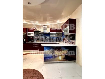 Продам 2 -х комнатную квартиру на 5 этаже 12 этажного дома  новострой Жилой Комплекс по проспекту Петра Григоренко 14 Новые Дома